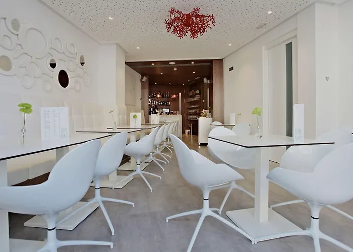 静海酒店 波连萨港